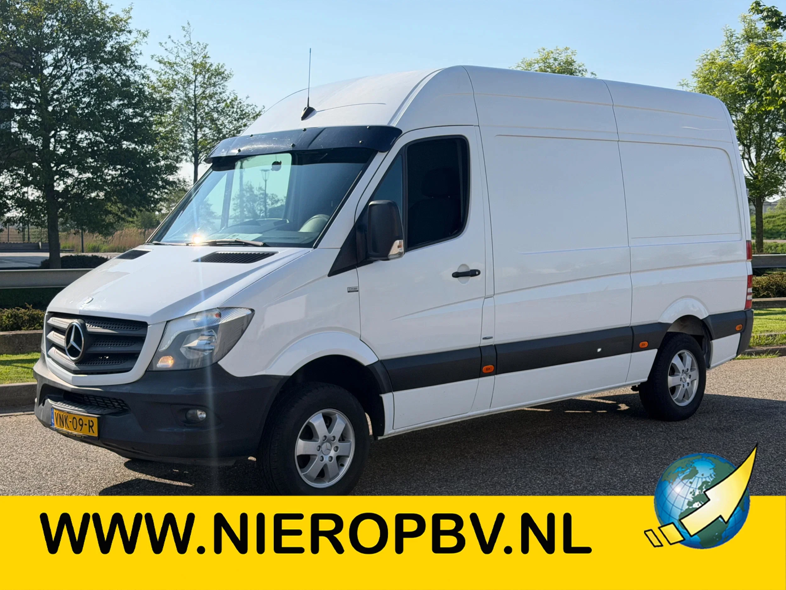Mercedes-Benz Sprinter 2016 - 319CDI L2H2 3.0L V6 Diesel Airco EURO 6 afbeelding 1