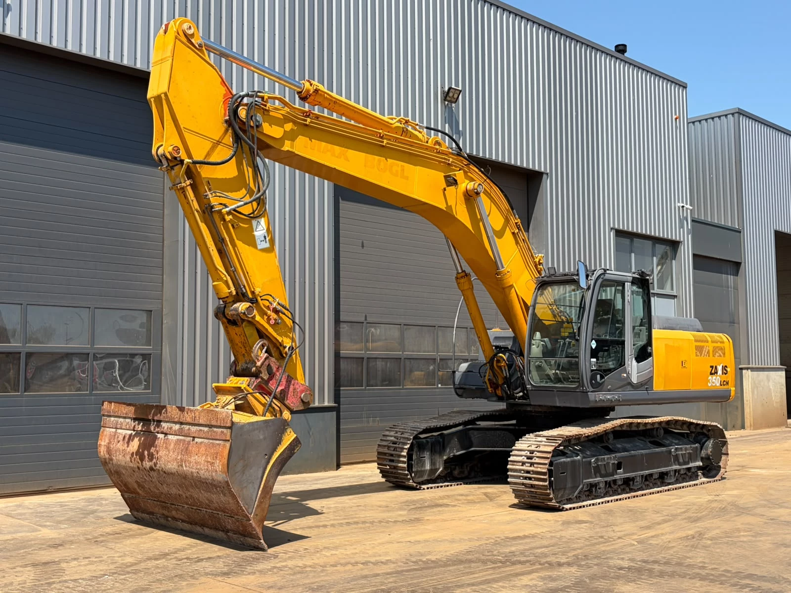 Hitachi ZX350LCN-3 2011 Bild 2
