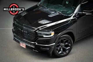 Dodge Ram 1500 2024 - 5.7 V8 4x4 Limited Night afbeelding 4