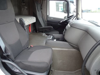 DAF N/A 2015 - CF86 SPACECAB bild 4
