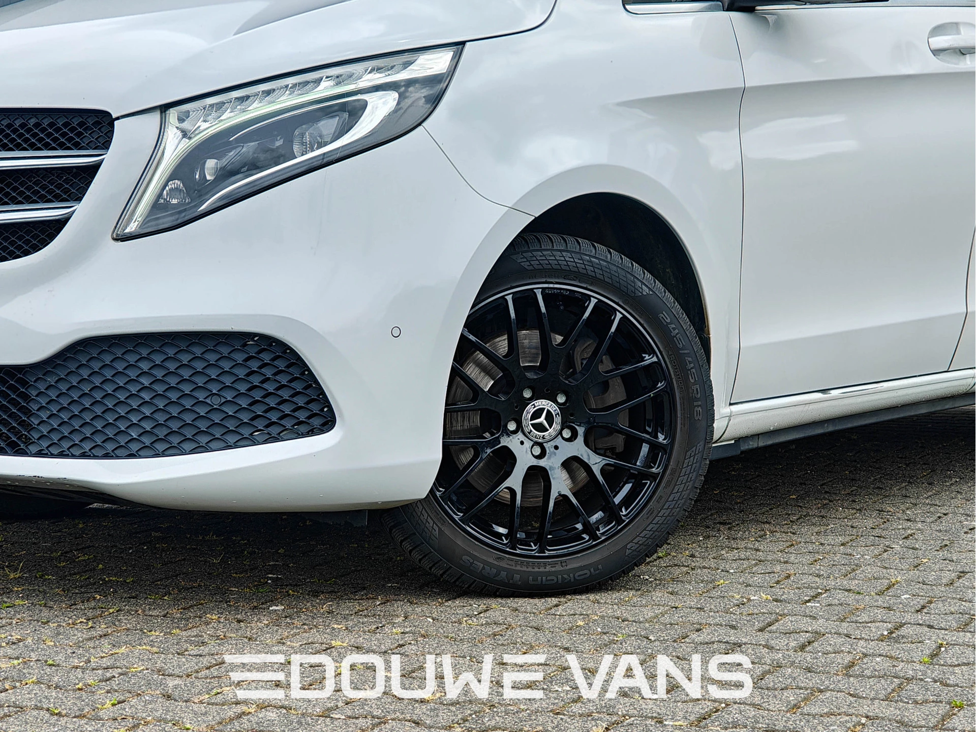 Mercedes-Benz V-Klasse 2019 - V300 L2 DC Avantgarde 360 Camera Trekhaak 239PK afbeelding 10