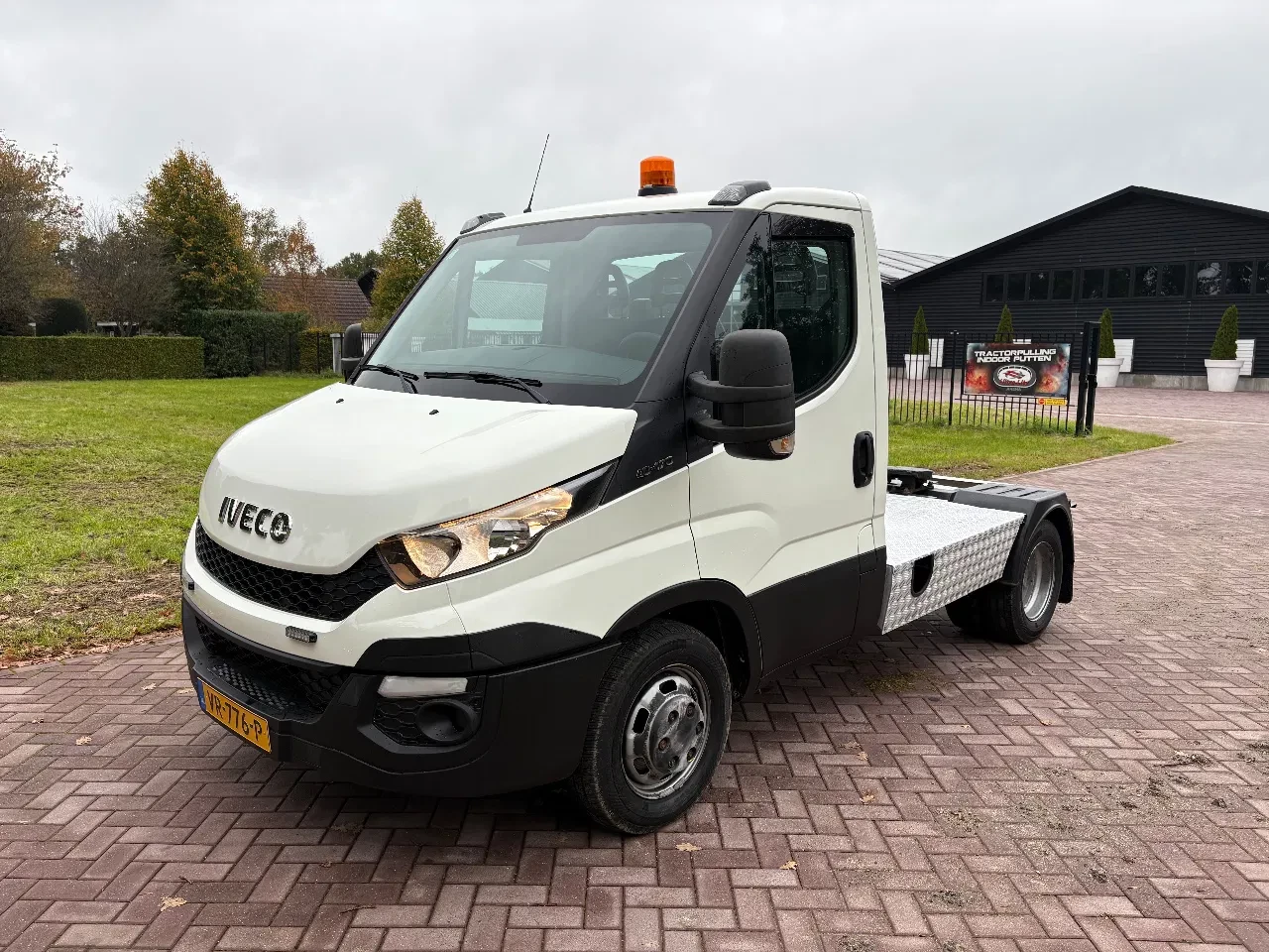 Iveco Daily 2015 - 40 C17 Be trekker 8.6 ton euro 5 Bild 1