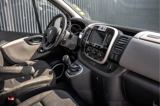 Renault Trafic 2018 - Passenger **1.6dCi 9-Pers L2H1 | Incl. BPM, BTW vrij | R-Link | Navi | Airco | Cruise | PDC | MF Stuur | Start / Stop** obrazek 2