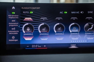 BMW iX 2022 - xDrive40 Sport Edition 77 kWh, BTW, Laser, H&K, Pano image 17
