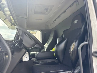 Volvo FM 2004 - 9-300 , Dutch Truck. Airco image 18