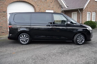 Volkswagen Multivan 2026 - 1.5 eHybrid L2 STYLE 4Motion afbeelding 2 miniatuur