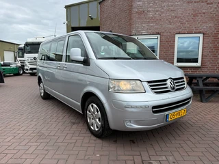 Volkswagen Transporter 2006 - Volkswagen Transporter 2.5 TDI 340 Caravelle lang 6 persoon / Automaart na sprzedaż