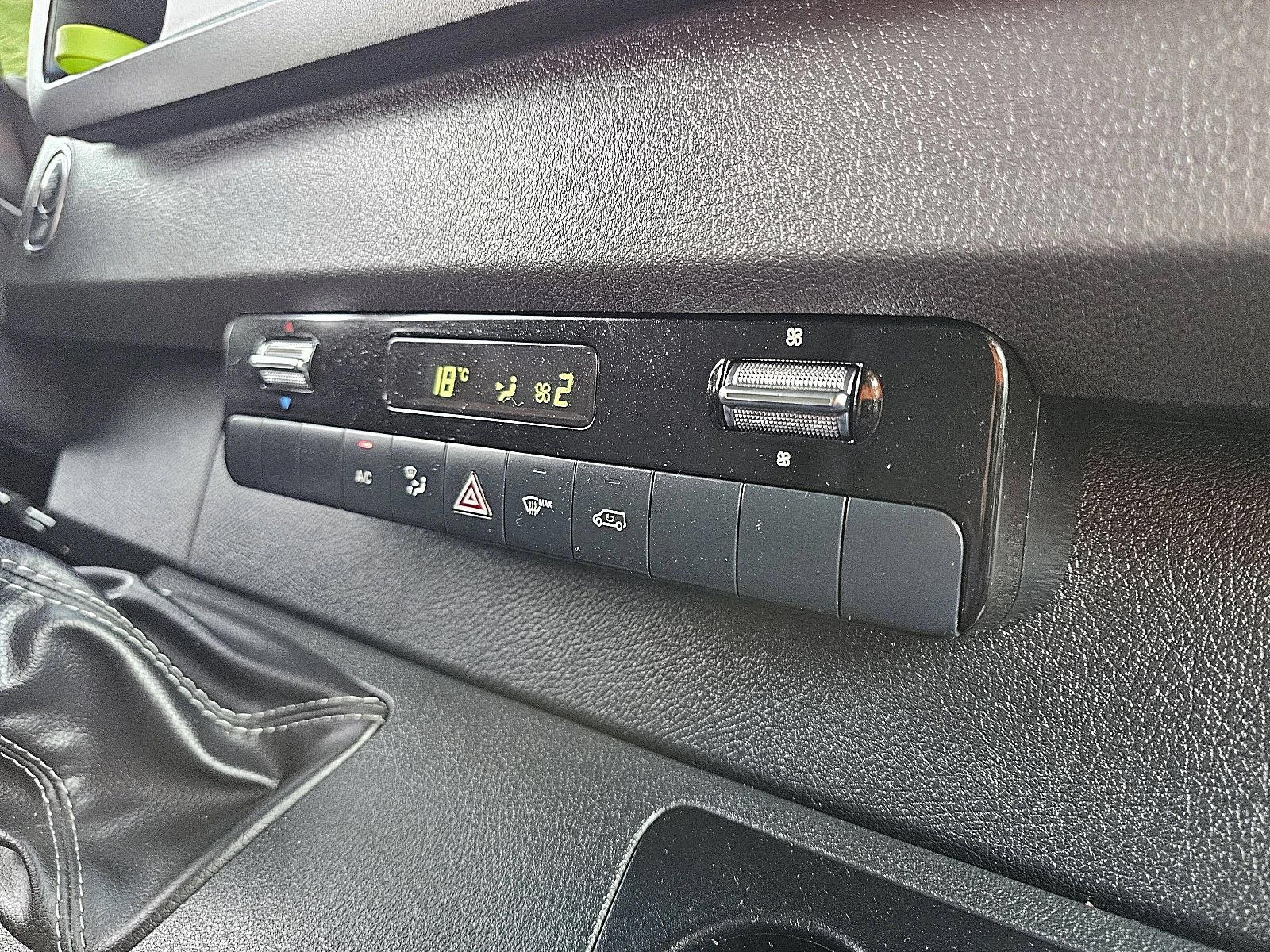 Mercedes-Benz Sprinter 2022 - 315 image 10