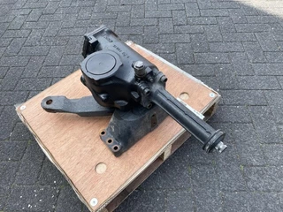 MAN N/A 2018 - 81.46200-6541 STEERING BOX BOSCH 8098955809 bild 3