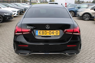 Mercedes-Benz A-Class 2022 - 250e AUT8 AMG Line NIGHT PAKKET SFEER WIDESCREEN CARPLAY image 8