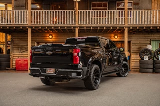 Chevrolet Silverado 2024 - High Country 6.2 V8 image 11