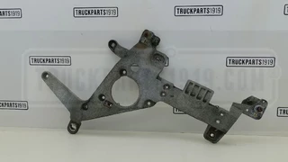 Mercedes-Benz N/A - Body & Chassis Parts Koplampsteun Re. MB MP4 zdjecie 1
