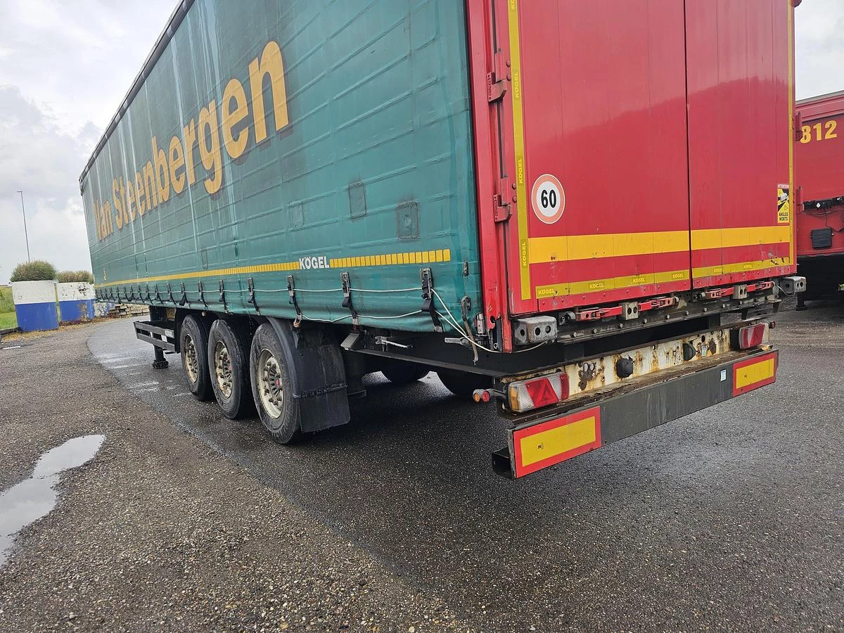 Kögel SN 24 -SLIDING ROOF- COIL - SAF DISC. 2019 obrázek 23