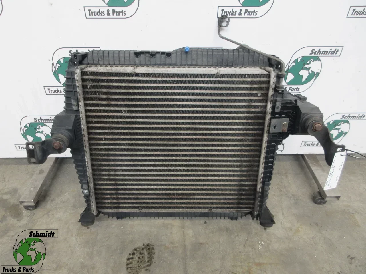 Mercedes-Benz - A 967 500 03 01 // A 967 500 06 01 RADIATEUR INTERCOOLER ATEGO 1221 EURO 6 obrázek 1