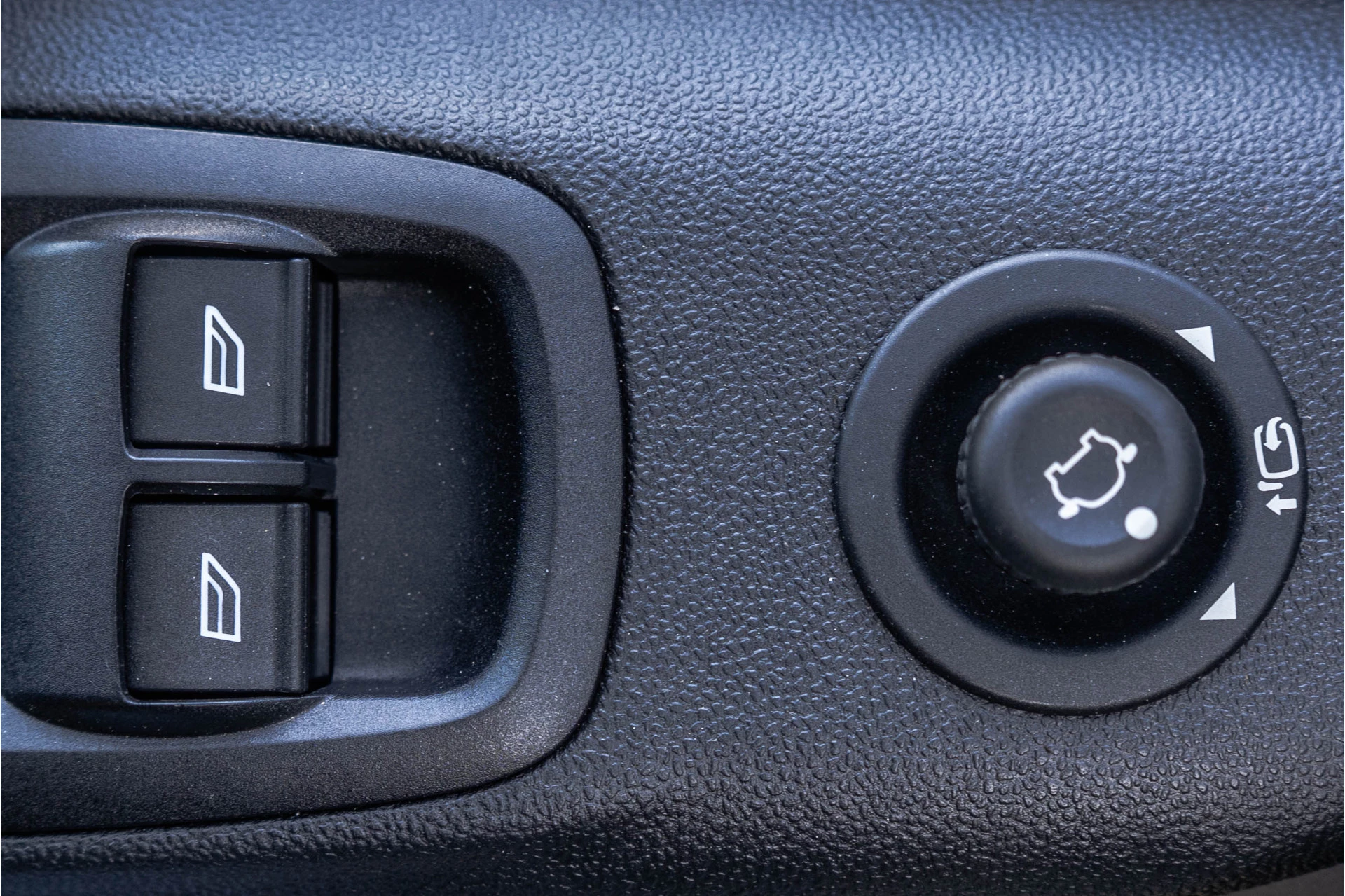 Ford Transit Custom 2022 - 2.0 TDCI L2H1 | 170PK | Trail | DC 5-Persoons | Camera | Carplay | Lederen interieur obrázek 28