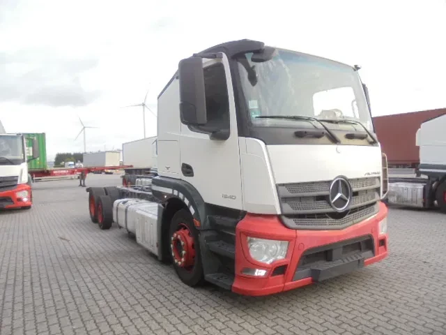 Mercedes-Benz Actros 2016 - 2340 LL 6X2 afbeelding 3