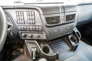 Iveco Trakker 2015 - 360-6x4-PALFINGER obrazek 16