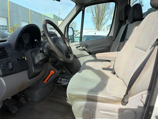 Volkswagen Crafter 2010 - 2.5TDI Openlaadbak Airco Cruisecontrol HIAB 013T + Veeg Machine / Borstel bild 8