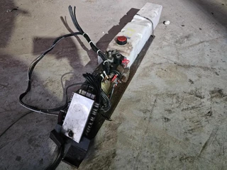 Iskra Hydroliek pomp 24V 2 - N/A obrazek 6