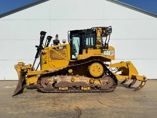 Cat 2019 - D6T XL - 3 Tine Ripper / 6 Way Blade / Camera image 2 miniature