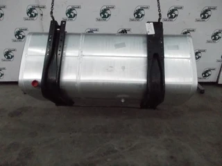 MAN - 81.12201-5697//81.12201-5896 //590 LITER TANK MAN EURO 6 afbeelding 3 miniatuur