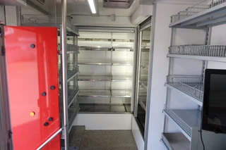 Iveco Daily 2019 - 70 C 180 Verkoop/ foodtruck Super markt 3.0 L Turbo diesel + luchtvering obrazek 5