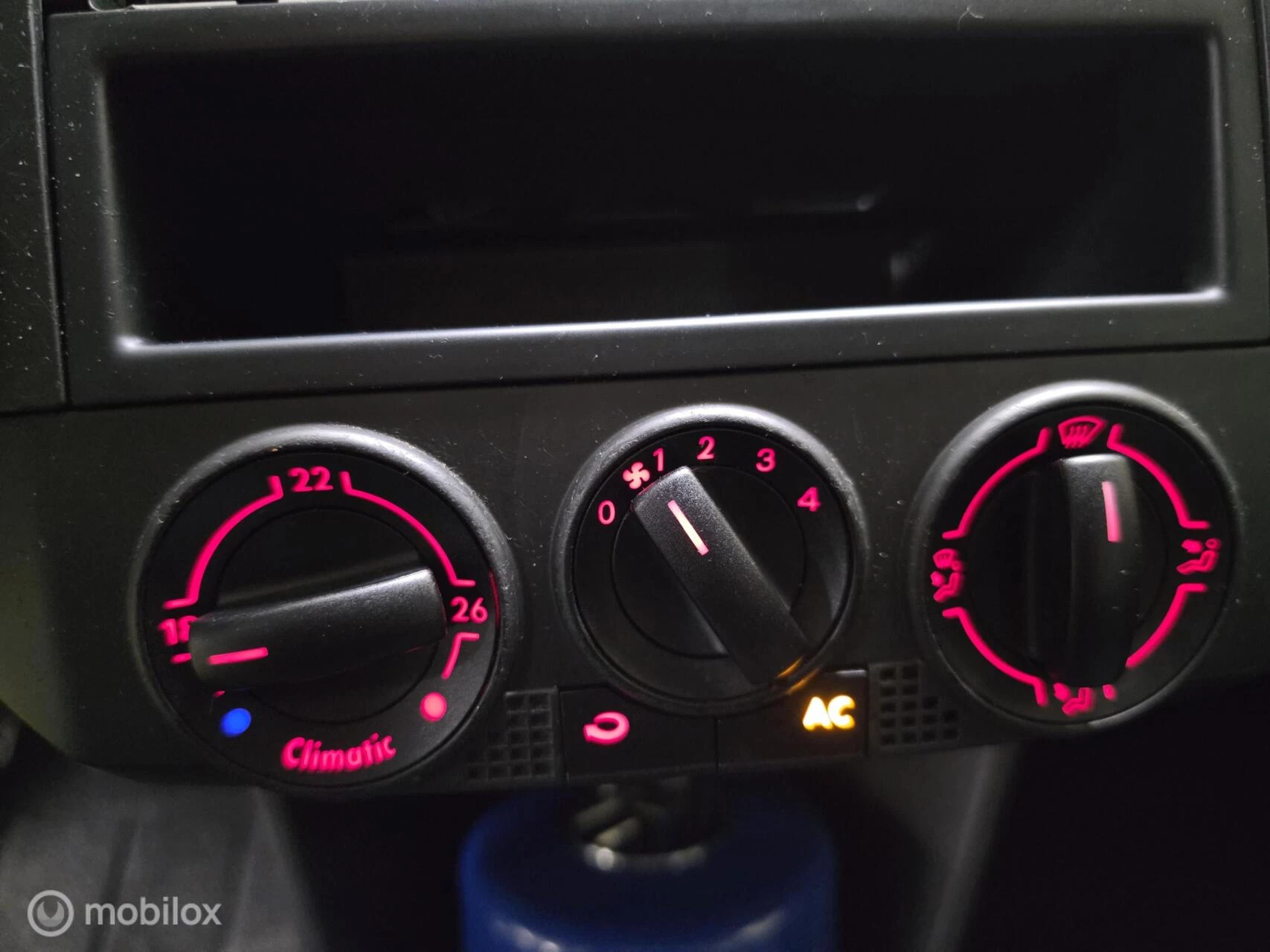 Volkswagen Polo 2008 - 1.4-16V Comfortline obrázek 7