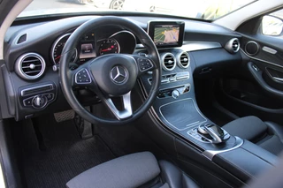Mercedes-Benz C-Class 2017 - 180 AUT9 Avantgarde CAMERA NAVI TREKHAAK NL AUTO image 8