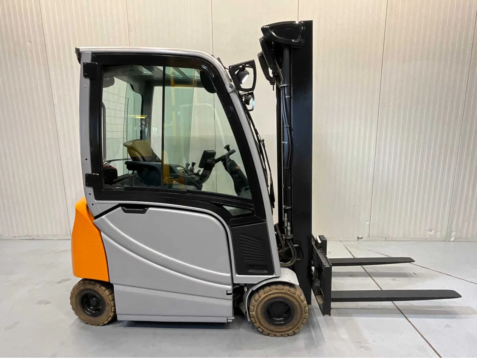 Still 2020 - RX20-16P Triplex - Freelift - Sideshift afbeelding 7