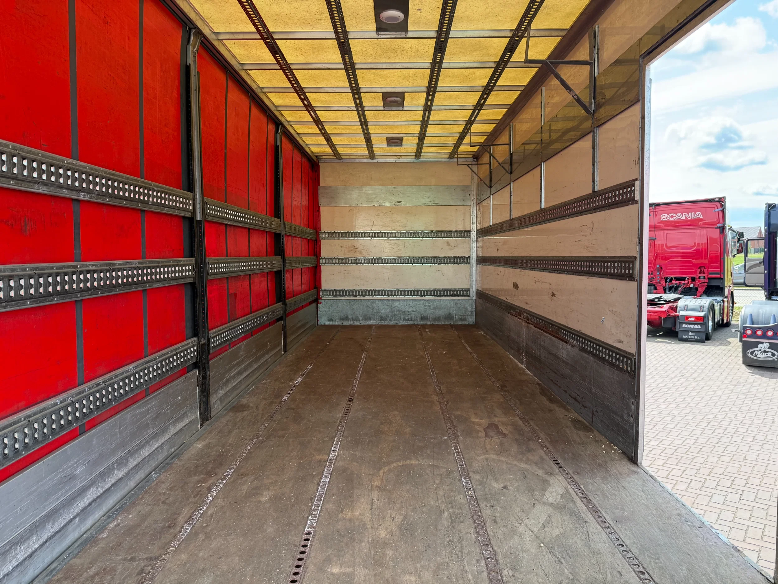 MAN TGM 2017 - TGM 12.250 4X2 BL bakwagen met 2 Tons klep afbeelding 12