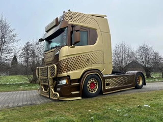 Scania S 2023 - S560 | 4x2 LB | PARK-COOLER | RETARDER | FULL-AIR | SPEC.INTERIOR | ACC | te koop