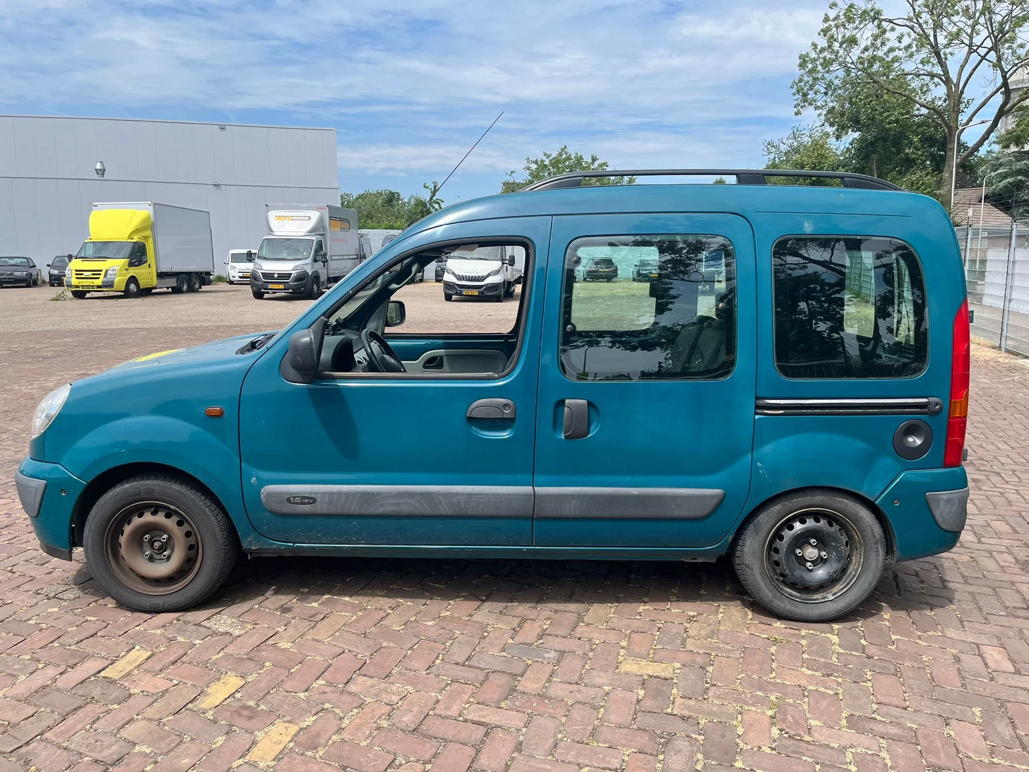 Renault Kangoo 2003 - MARGE-AUTO / ACHTERAS BESCHADIGD afbeelding 12