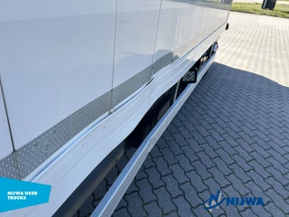 Renault D 210 4x2 Laadklep 2000KG + Trekhaak 2017 - N/A изображение 33