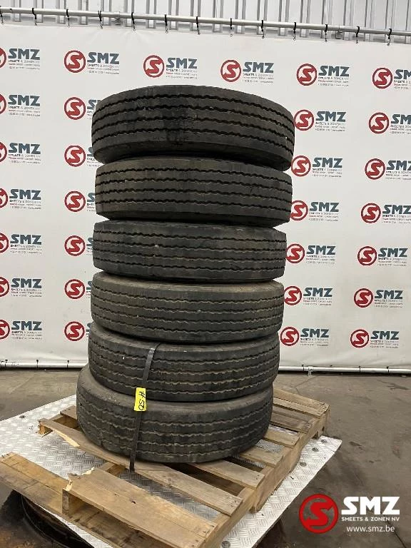 Goodyear - Occ band 10.00R15 Goodyear image 1