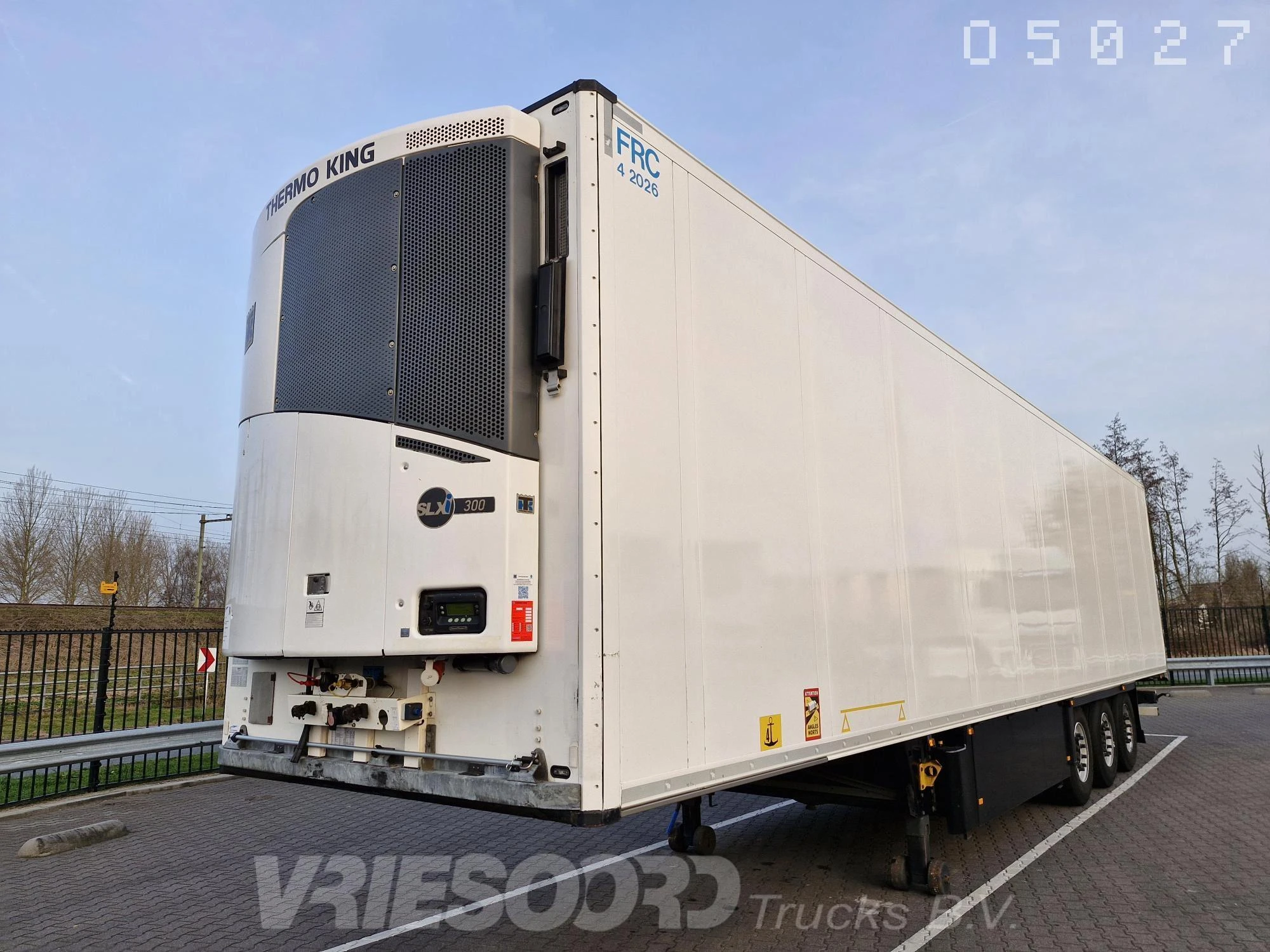 Schmitz Cargobull sko 24BLOEMENUITVOERING Achterdeuren 2017 afbeelding 1