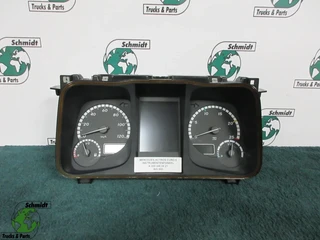 Mercedes-Benz - A 009 446 00 21 INSTRUMENTENPANEEL MERCEDES BENZ 1843 MP4 EURO 6 на продажу