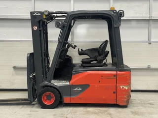 Linde 2014 - E20L-02 imagen 2 miniatura