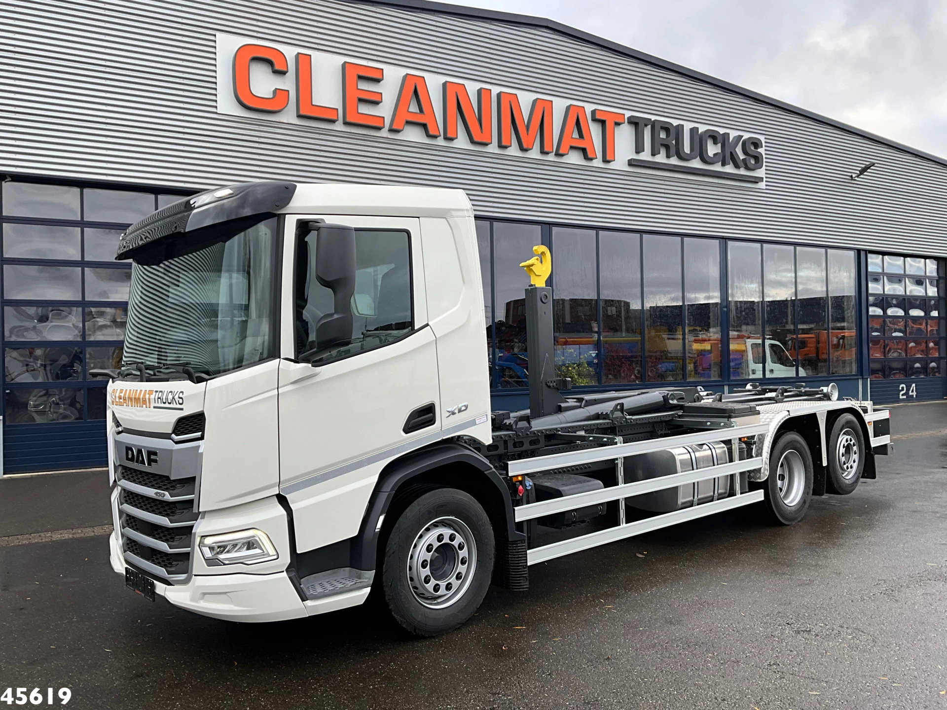 DAF FAN XD 450 Euro 6 Hyvalift 26 Ton haakarmsysteem 2026 obrázek 2
