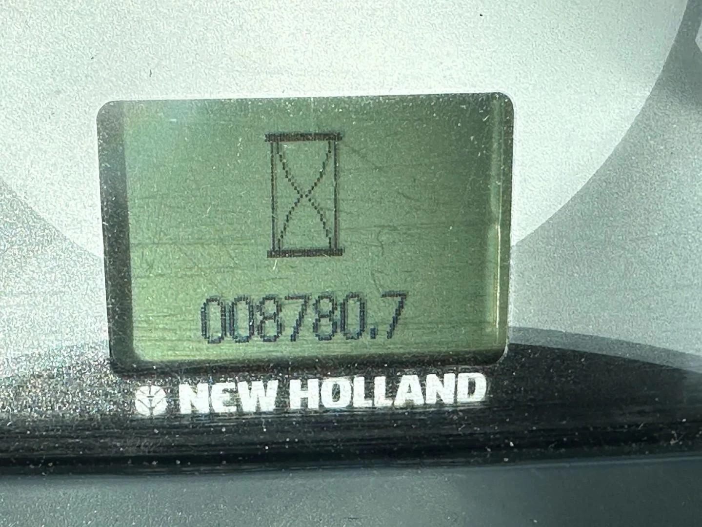 New Holland LB115B 2011 image 19