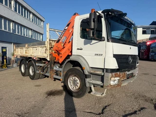 Mercedes-Benz Axor 2633 2008 - 6X4 FULL STEEL TEREX 145.2 + WAF KIPPER image 9