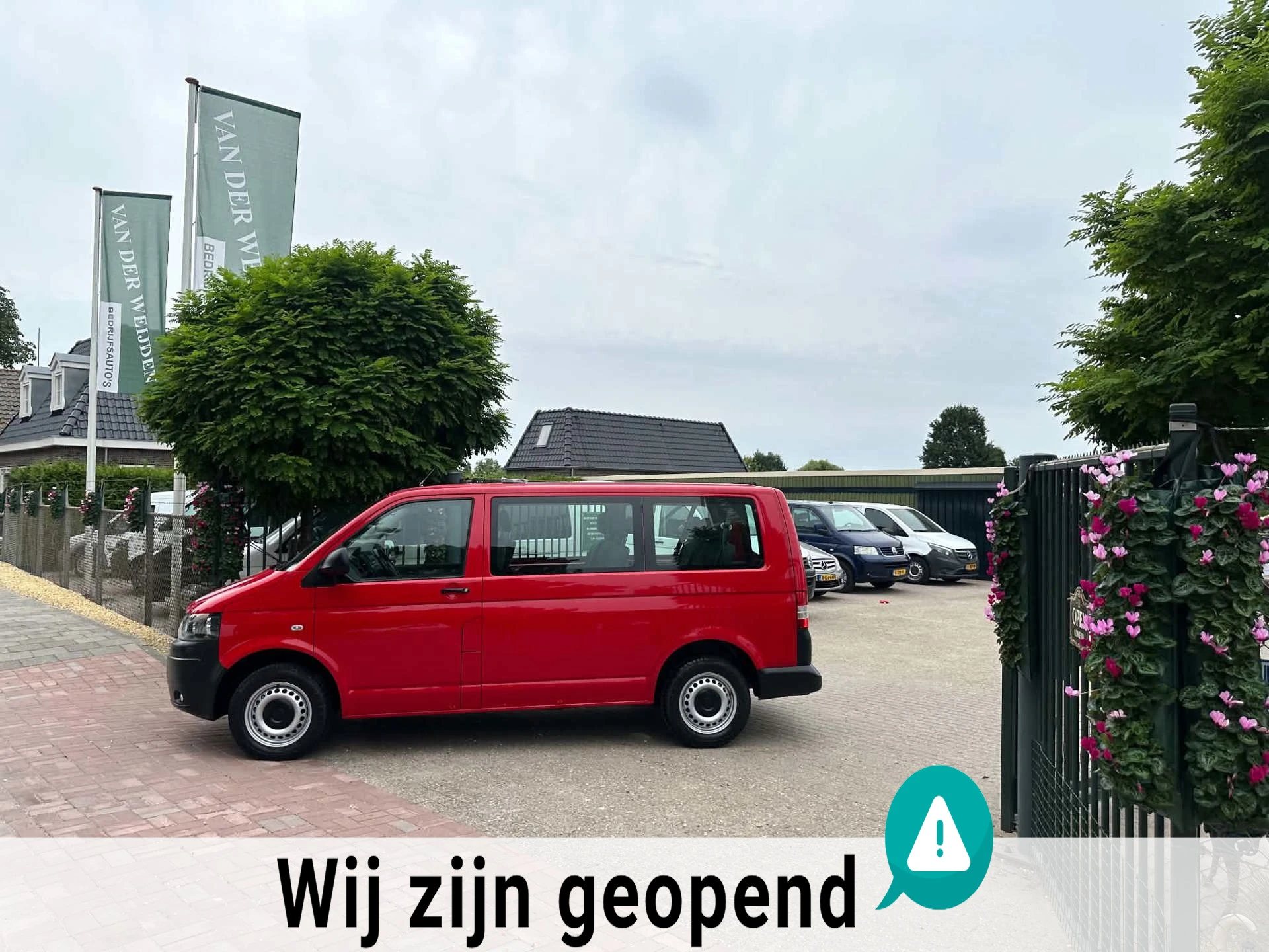 Volkswagen Transporter 2013 - Kombi 2.0 TDI L1H1 9 PERSOONS AUTOMAAT MARGE 140 PK! afbeelding 1