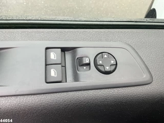 Peugeot e-Expert 2024 - 100% elektrisch kippende zijlader изображение 24