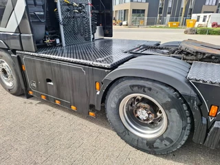 Volvo FH 2012 - 16.750 / 6X4 / 2XBIG AXLE / TECHNICAL 60 TON / HYDRAULICS / VEB+ / 675090 KM / AUTOMATIC / EURO-5 / 2012 obrazek 8