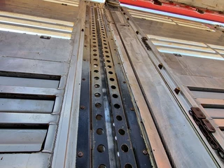 Finkl N/A 2009 - SAV35 - 3/3 deck livestock - Ventilation - Lifting floors - Lifting roof obrazek 18
