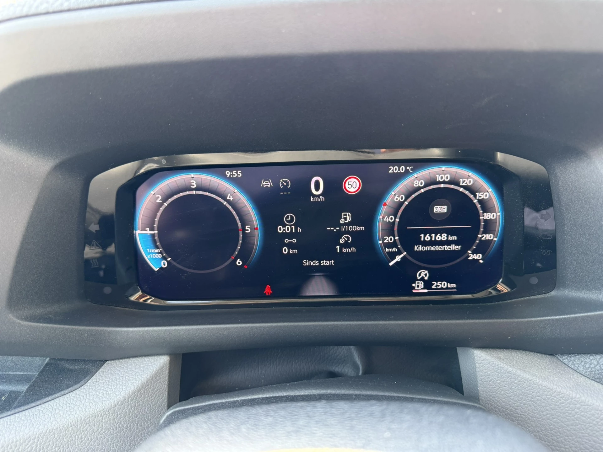 Volkswagen Crafter 2024 - 30 2.0 TDI L3H3 Trendline Airco/Apple-Android carplay afbeelding 14