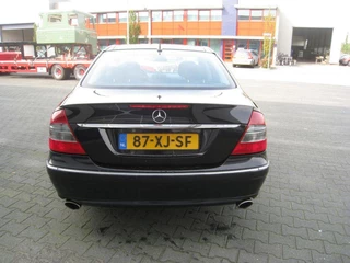 Mercedes-Benz E-Class 2007 - E280 CDI, Sport bild 3