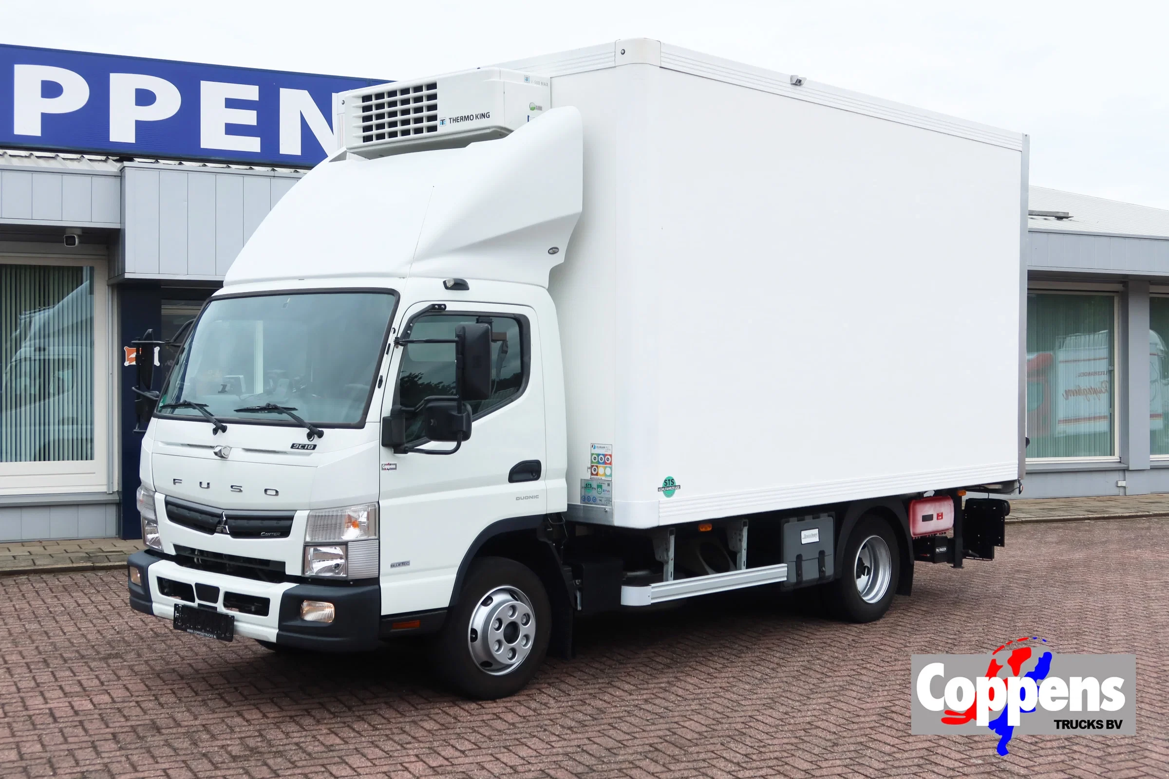 FUSO Canter 2020 - 9 C 18 Thermoking V500 Max+ Palfinger 1500kg klep obrázek 1