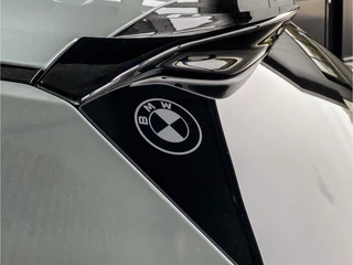 BMW XM 2023 - 748PK V8 PHEV Label Red 30 kWh image 48