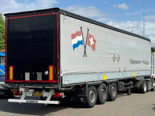 Schmitz Cargobull 2018 - Schuifzeil met Borden / Disc-Brakes / Huckepack / Code XL / Apk! te koop