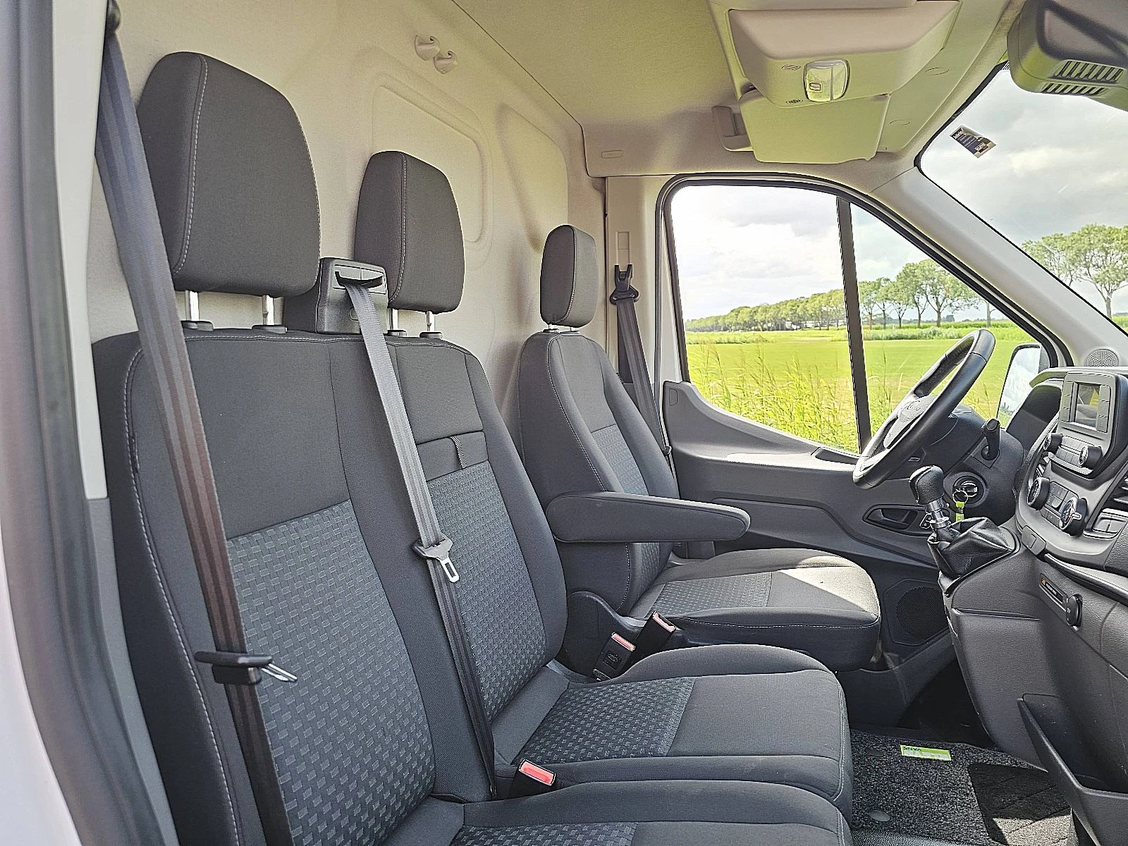 Ford Transit 2023 - 2.0 afbeelding 7